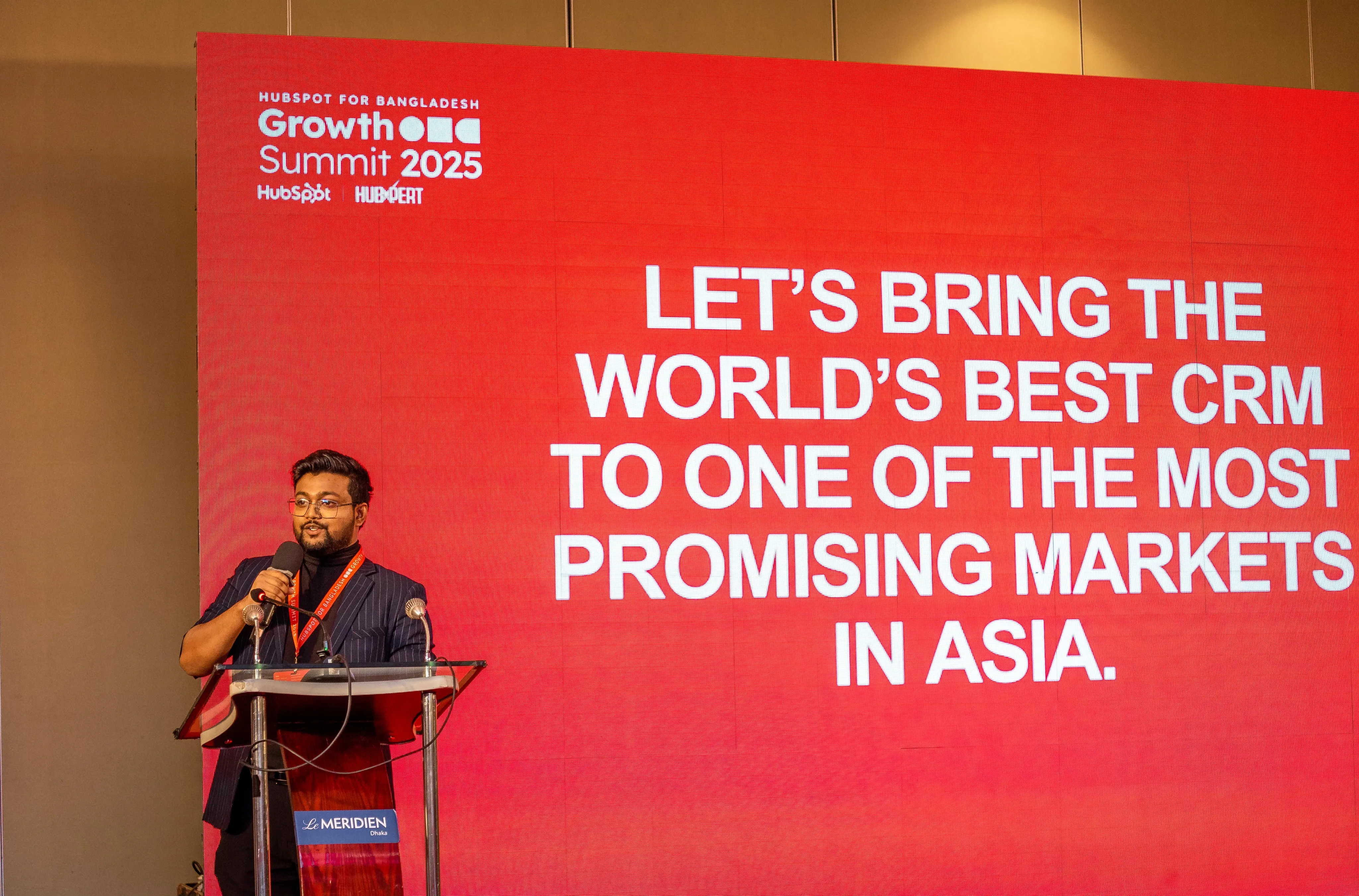 ecc66fbc9fed2cbf26de2d4ec692ad67fbd927ef